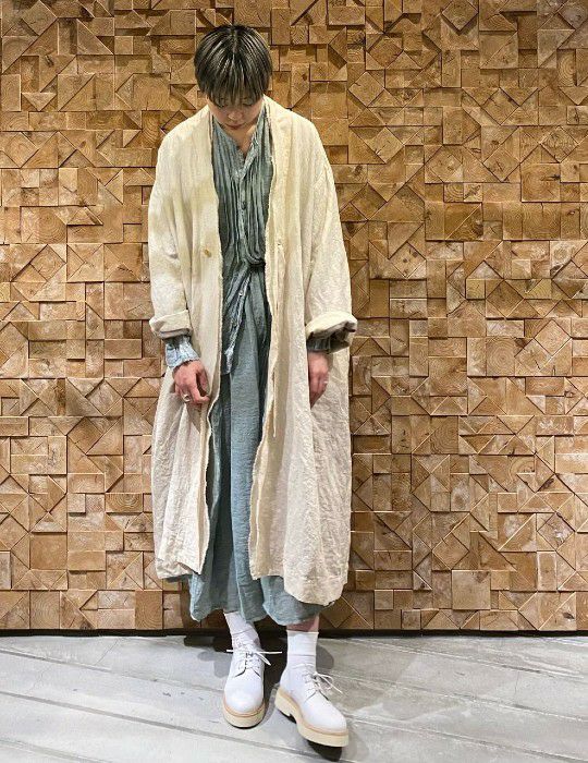 01 ホワイト/38size：東京ミッドタウン店 167cm