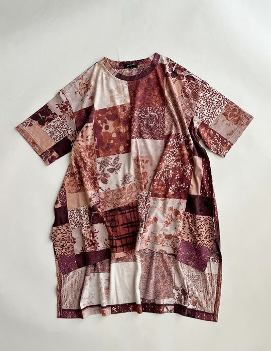 pas de calais パドカレ】パッチワーク風　プリント　カットソー 36 SALE】パッチワーク風プリント ロングTシャツ | (パドカレ)公式