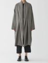 64 ベージュ：モデル 170cm