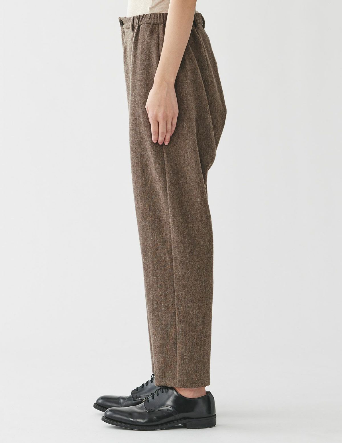 【タグ付き】パドカレ ECOウールフラノ クロップドパンツ SALE】ECOウールフラノ クロップドパンツ | (パドカレ)公式オンライン