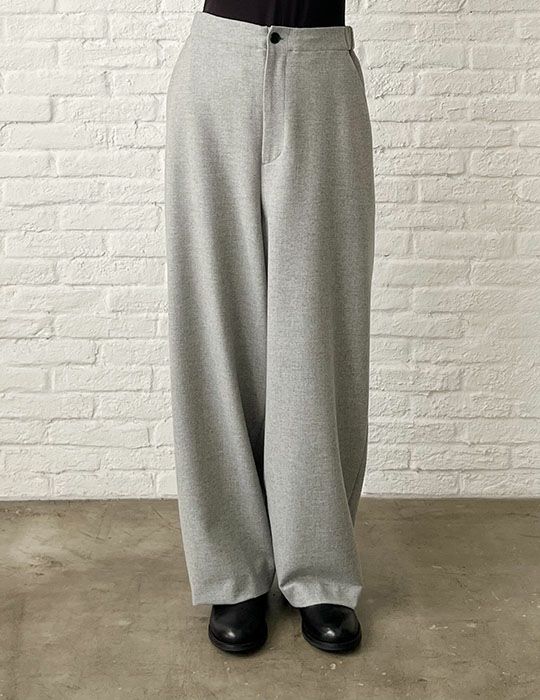 50 グレー/36size：身長 160cm