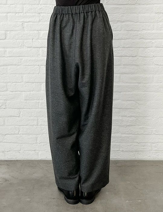 53 チャコール