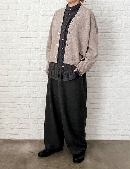 53 チャコール