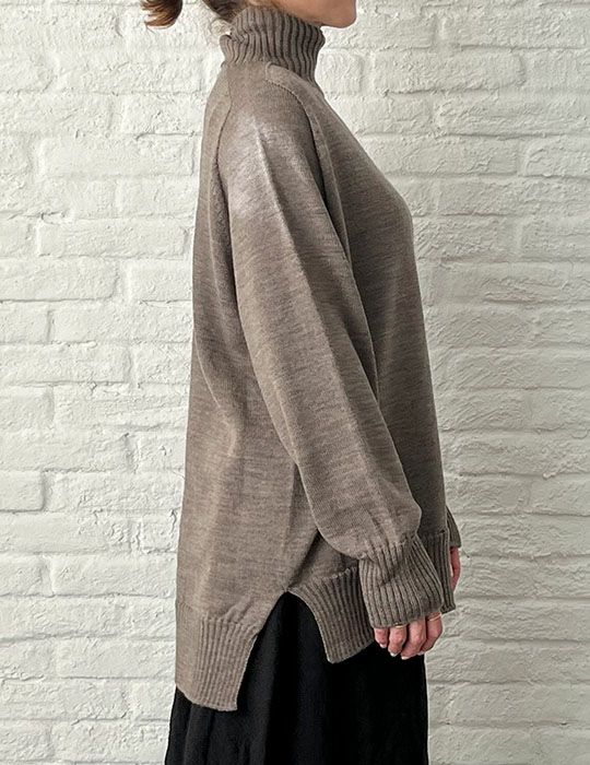 67 グレージュ