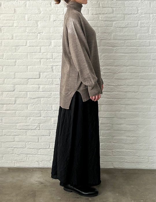 67 グレージュ