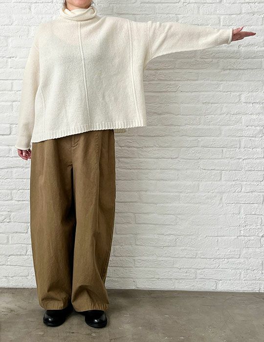 04 アイボリー