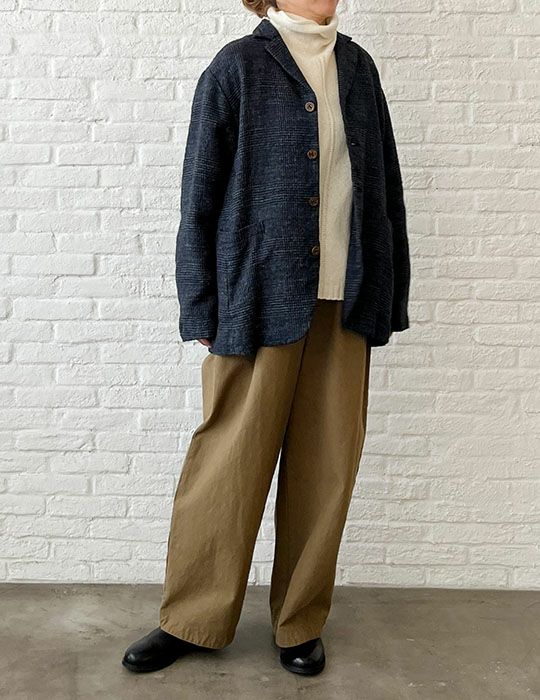 04 アイボリー