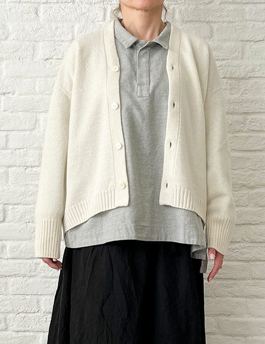04 アイボリー：身長 160cm