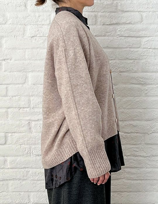 64 ベージュ