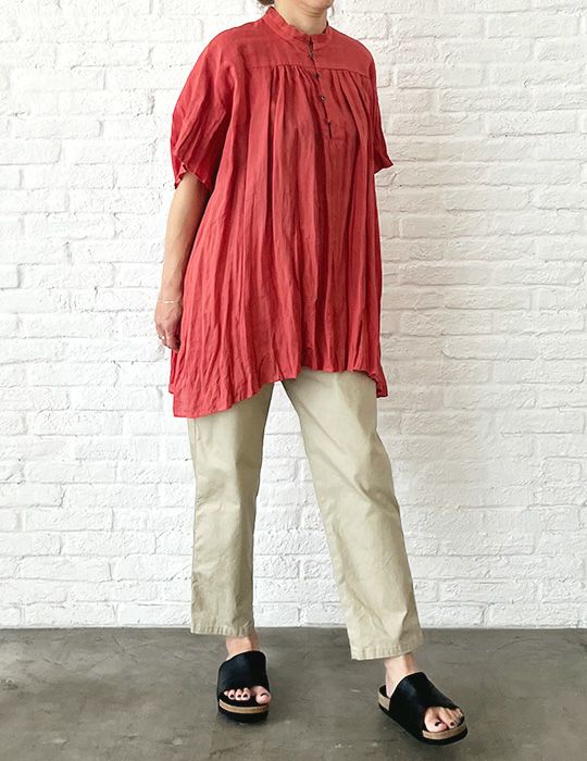 70 レッド