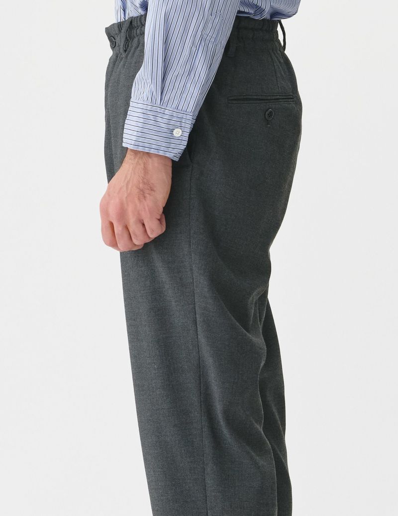 PLEATS PLEASE イージーパンツ レギンス ストレッチ 3 グレー系 BASICS – ISSEY MIYAKE ONLINE STORE