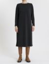 53 チャコール：モデル 170cm