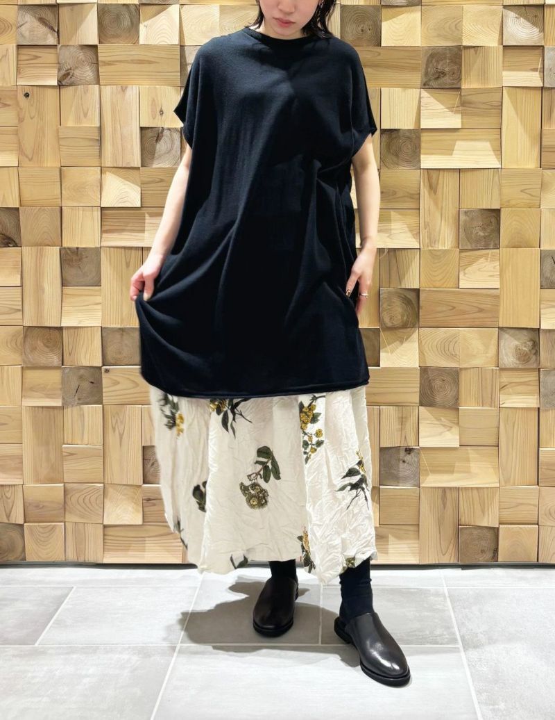 04 アイボリー/36size：スタッフ159㎝