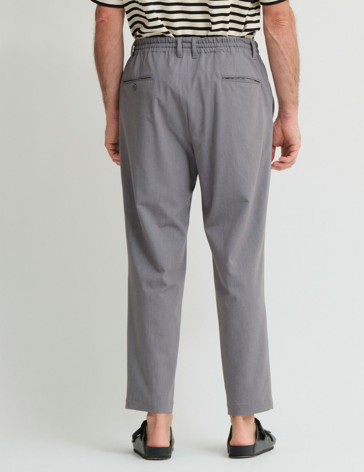 50 ミディアムグレー