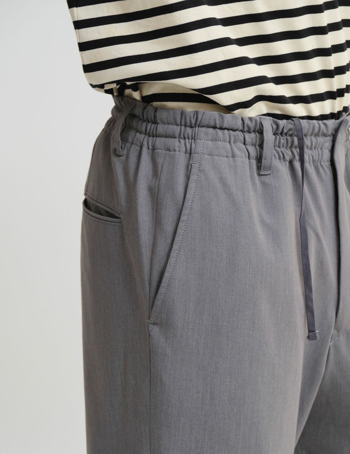 50 ミディアムグレー