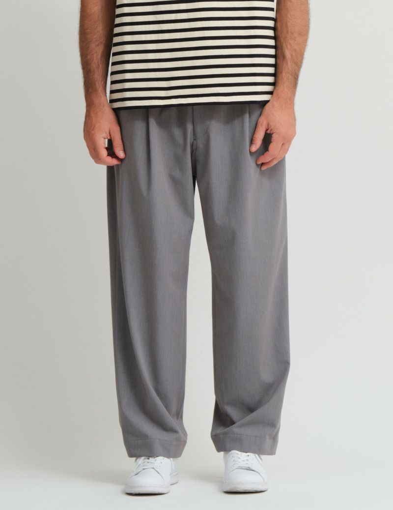 50 ミディアムグレー