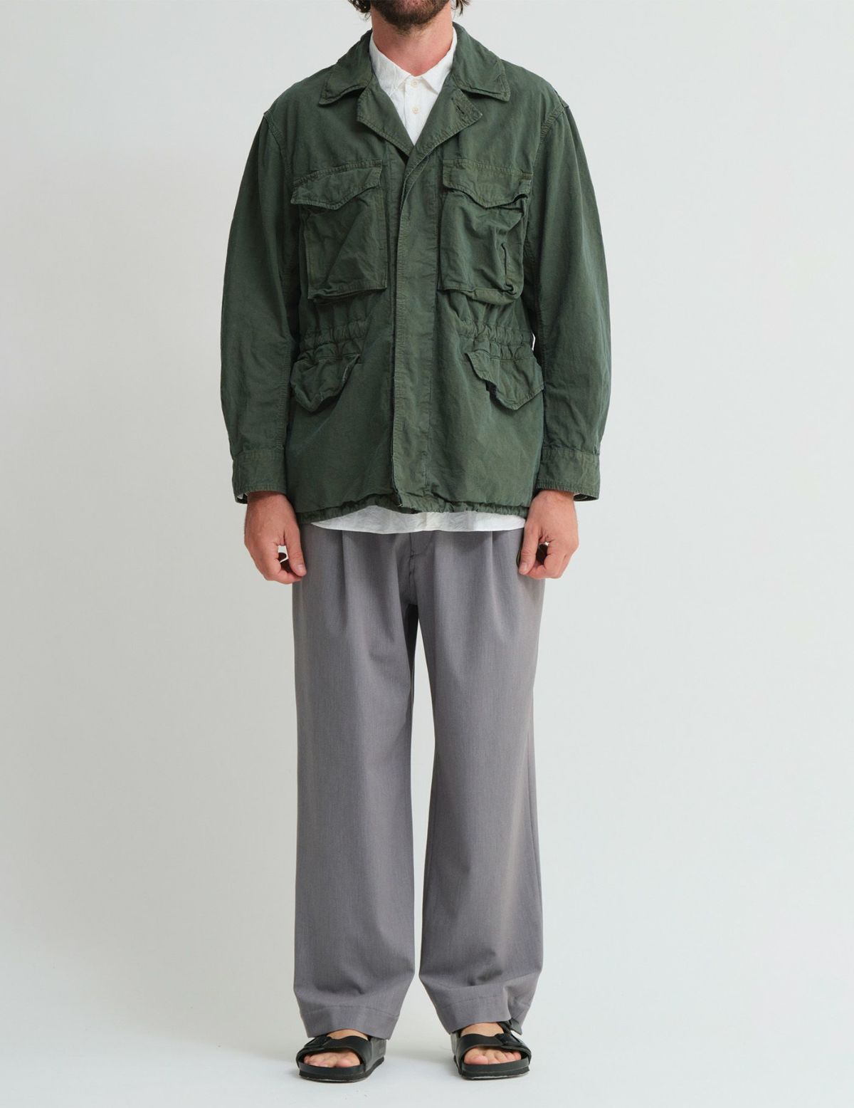 50 ミディアムグレー