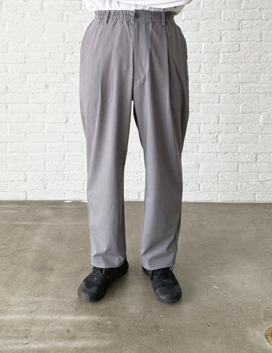 50 ミディアムグレー　Ssize：スタッフ173㎝