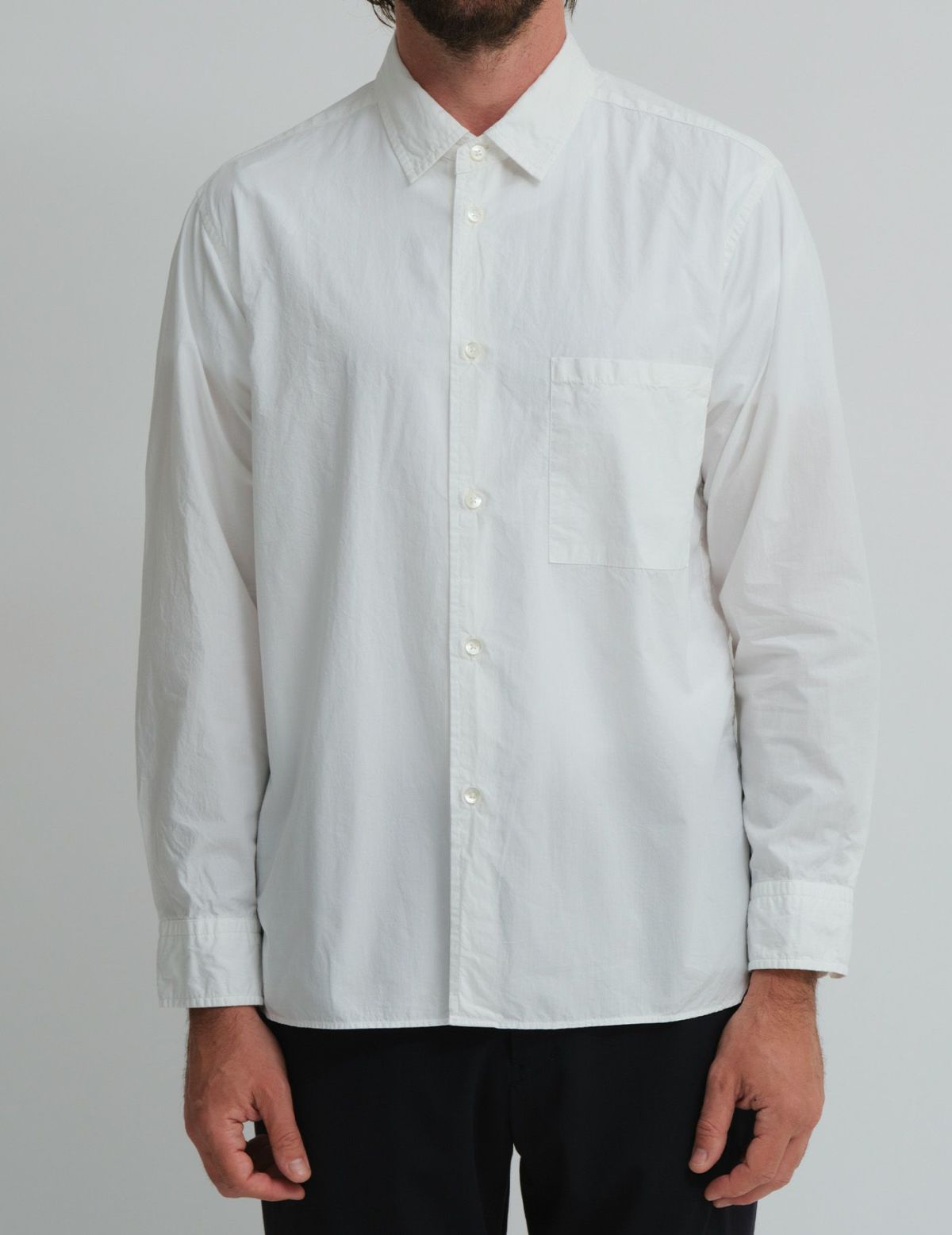 02 オフホワイト