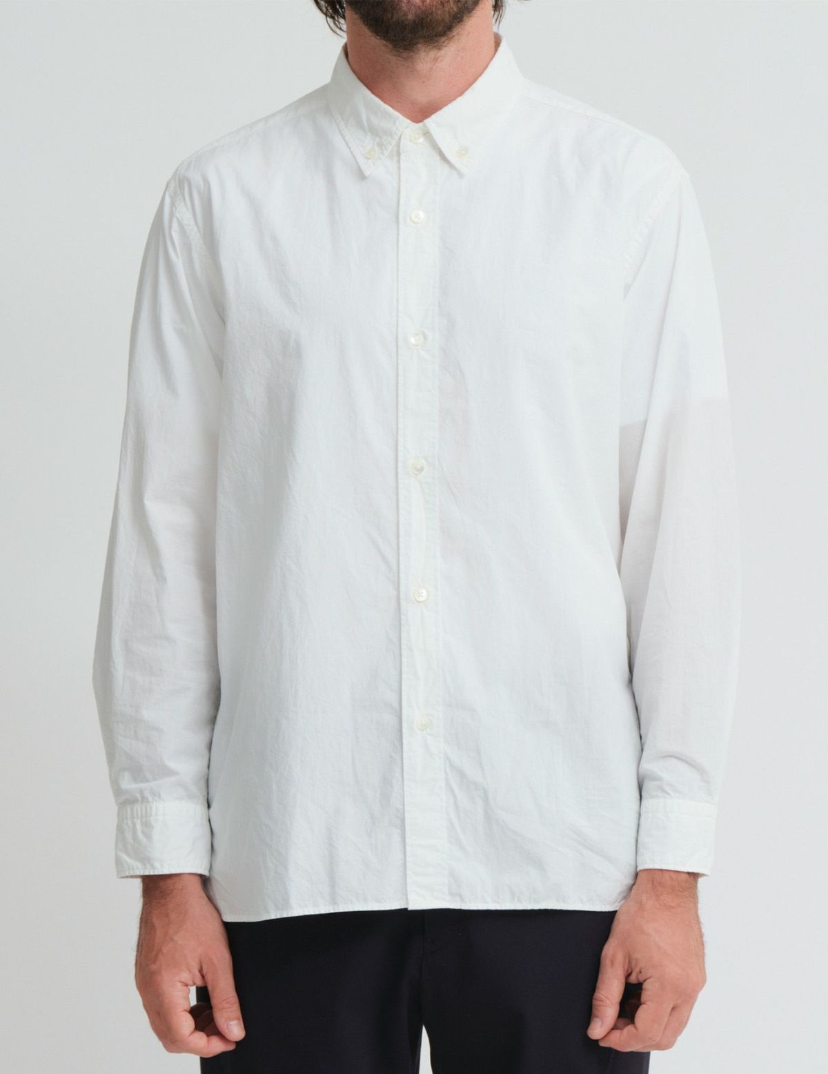 02 オフホワイト　Msize：モデル184㎝