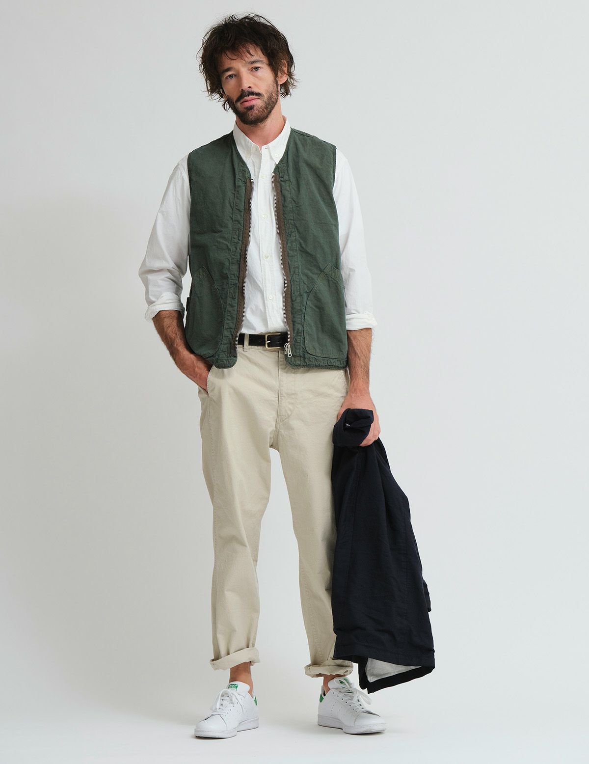 02 オフホワイト