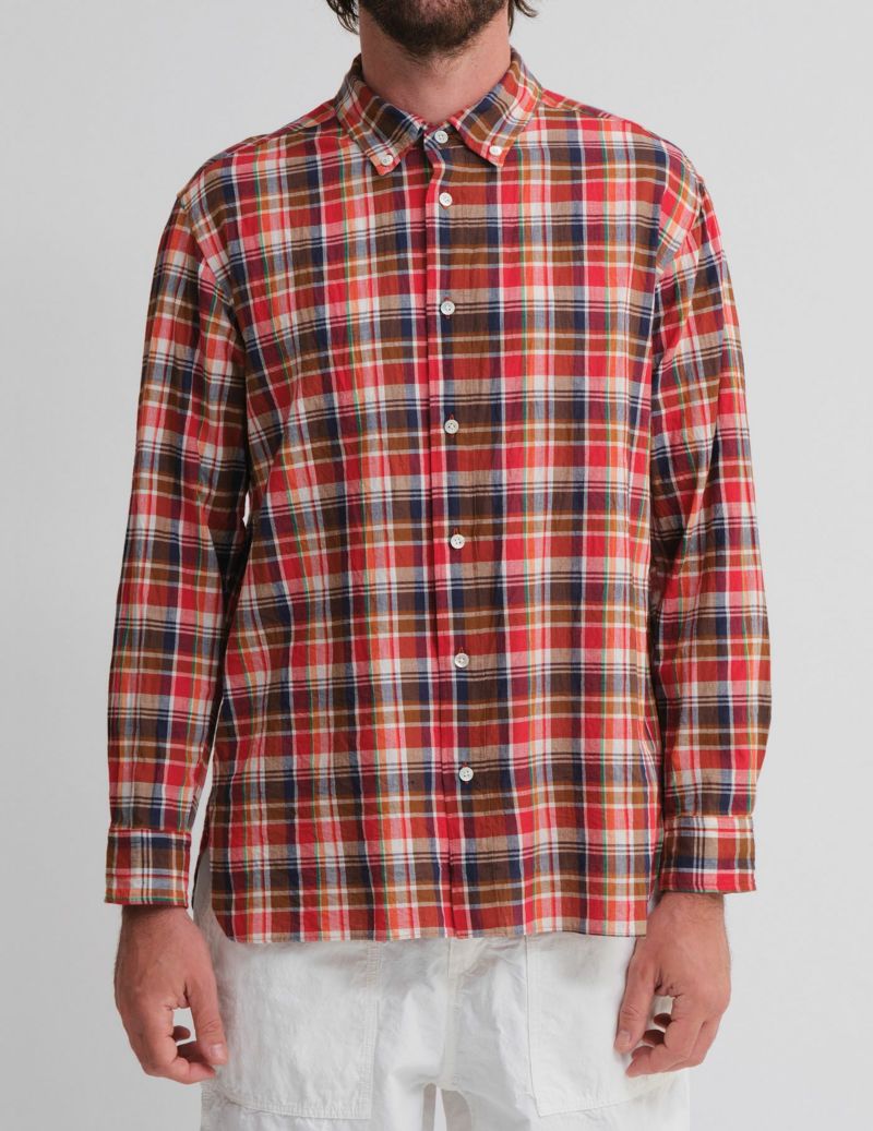 70 レッド　Msize：モデル184㎝