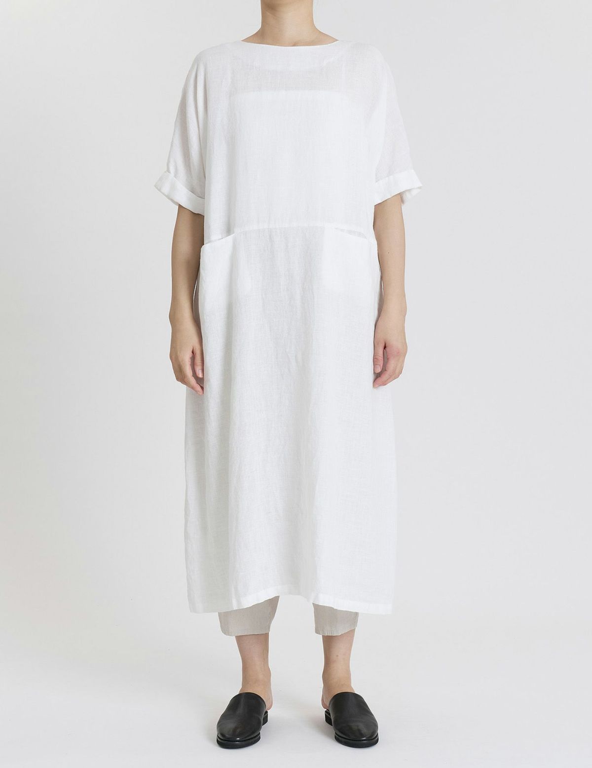 01 ホワイト/36size：モデル170㎝