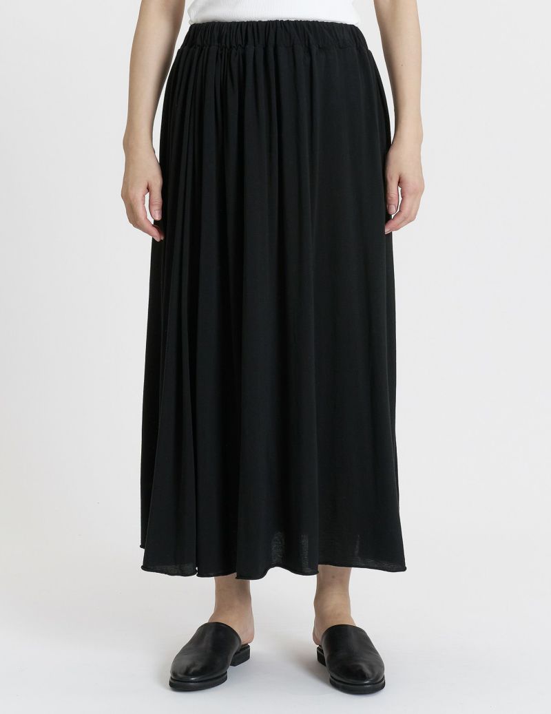 90 ブラック/36size：モデル 170cm