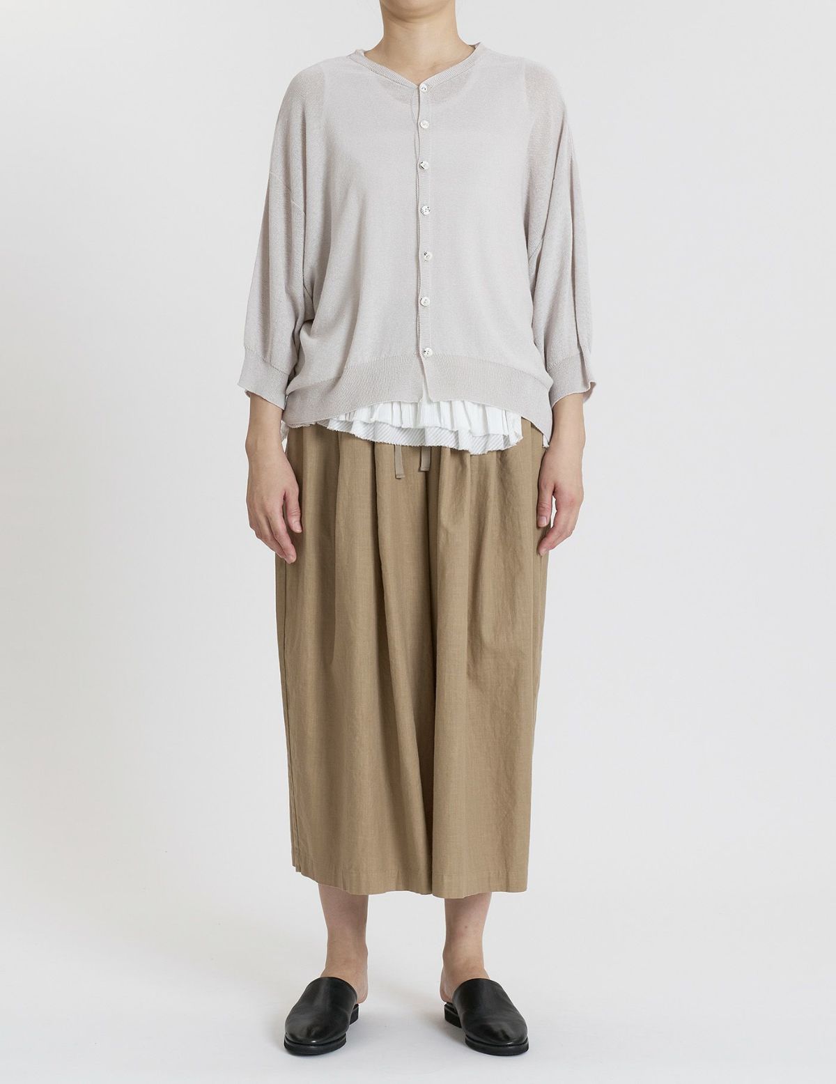 51 ライトグレー