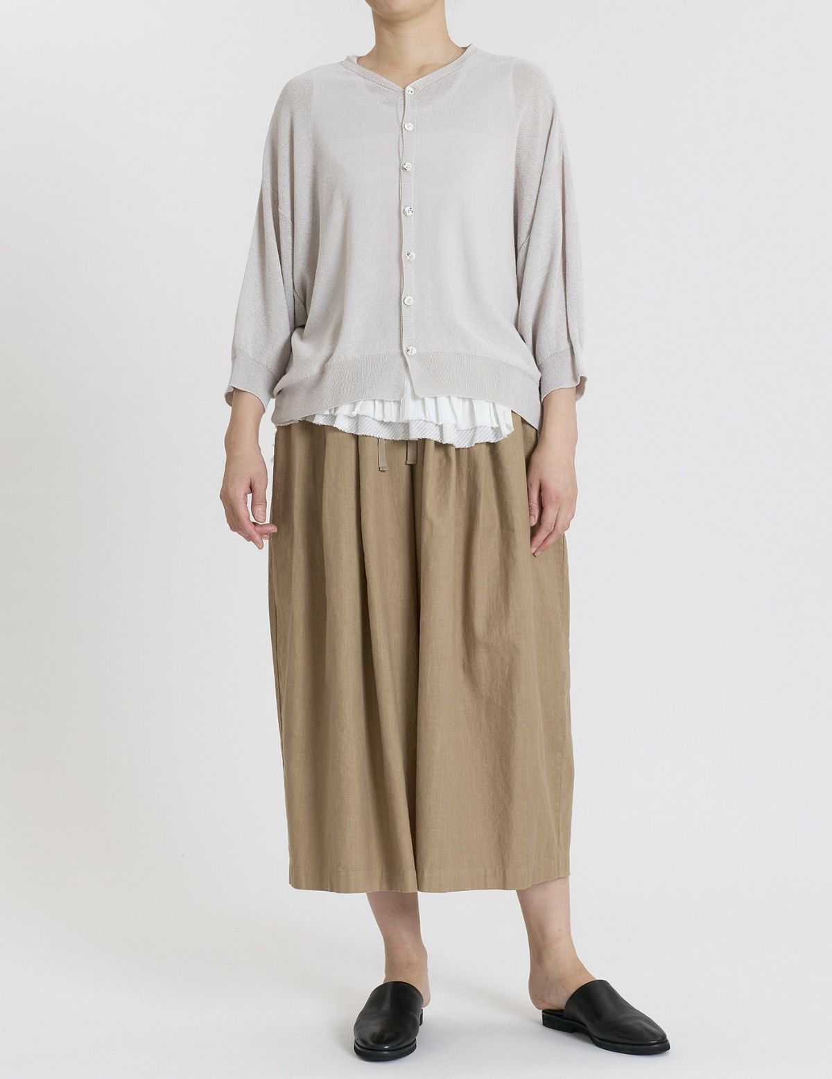 51 ライトグレー