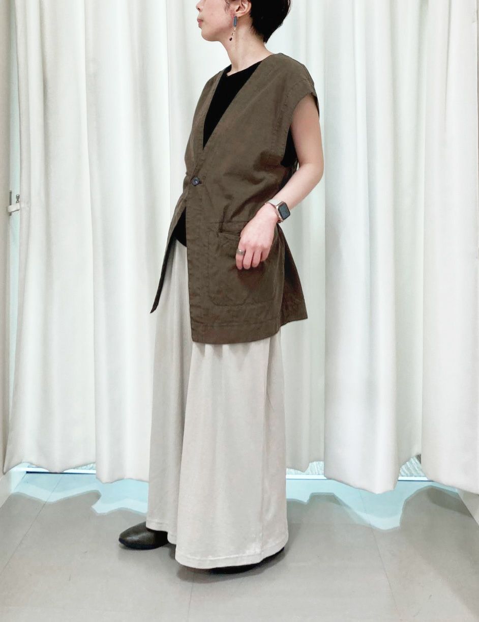 44 カーキ/36size：スタッフ149㎝