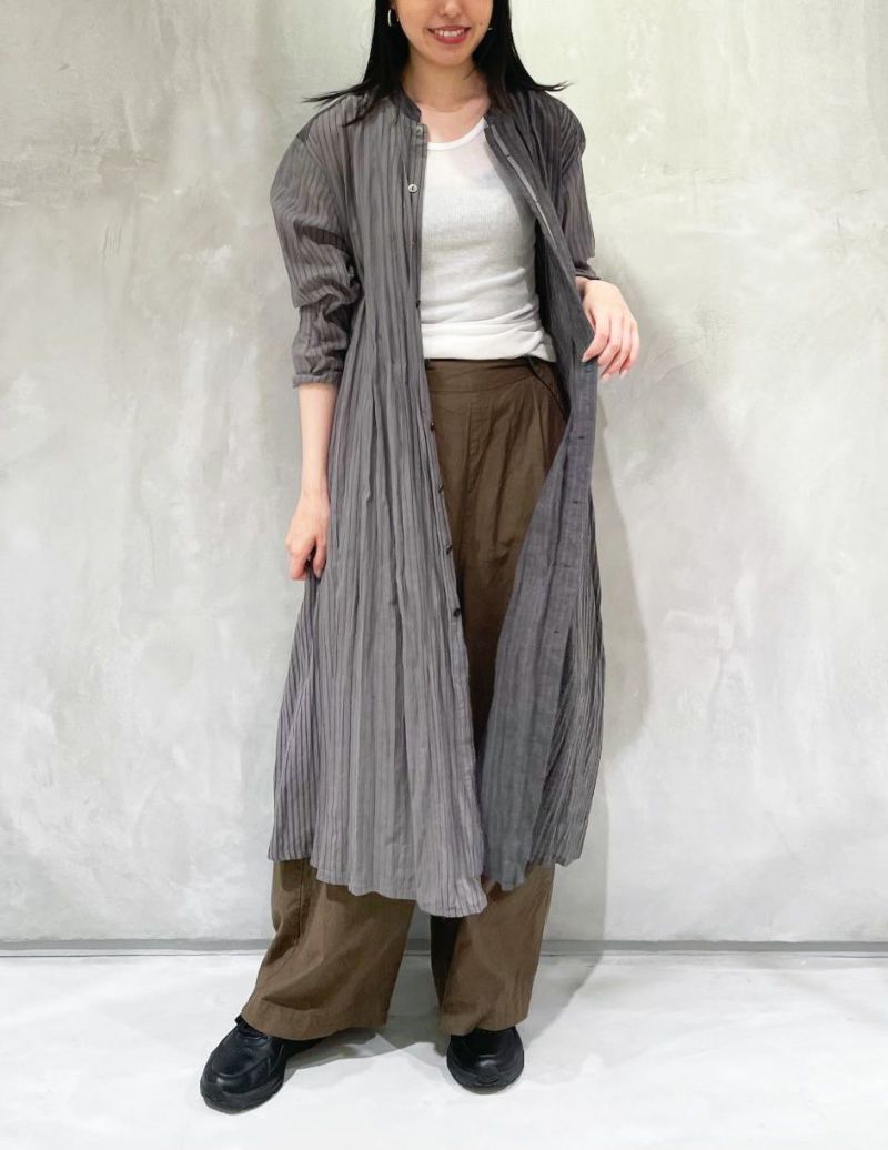 44 カーキ/36size：スタッフ164㎝