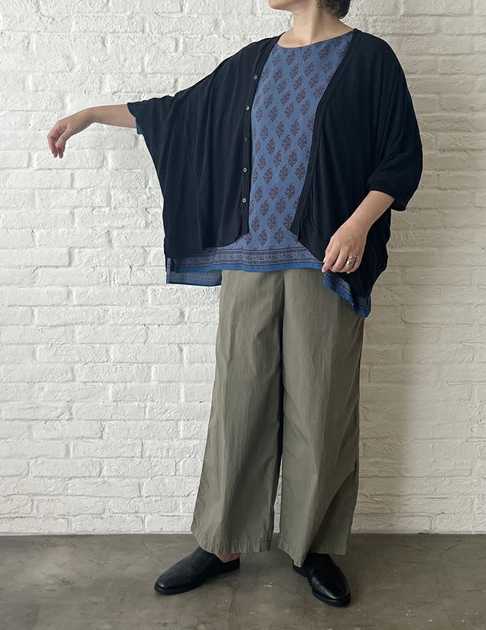 20 ネイビー