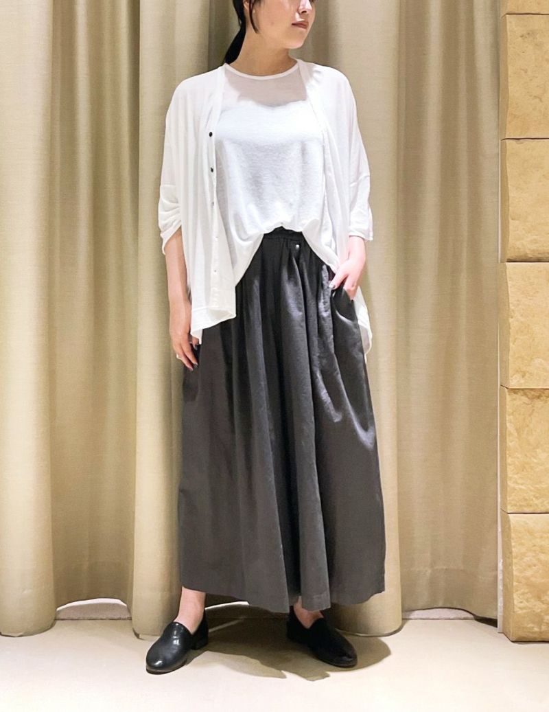 01 ホワイト/36size：スタッフ162㎝