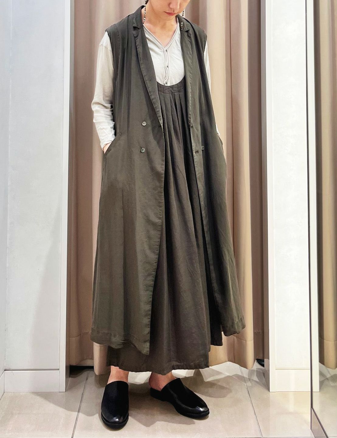 44 カーキ/36size：スタッフ166㎝