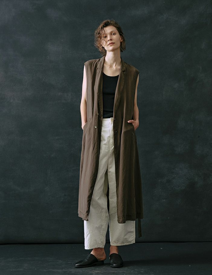 01 ホワイト/36size：モデル　175cm