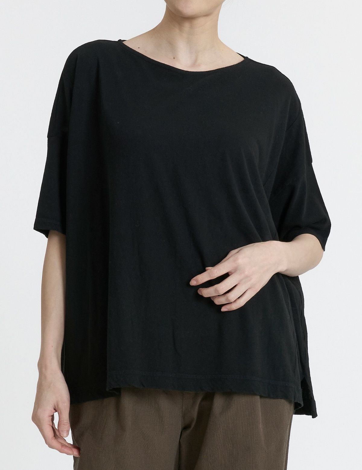 90 ブラック：モデル 169cm