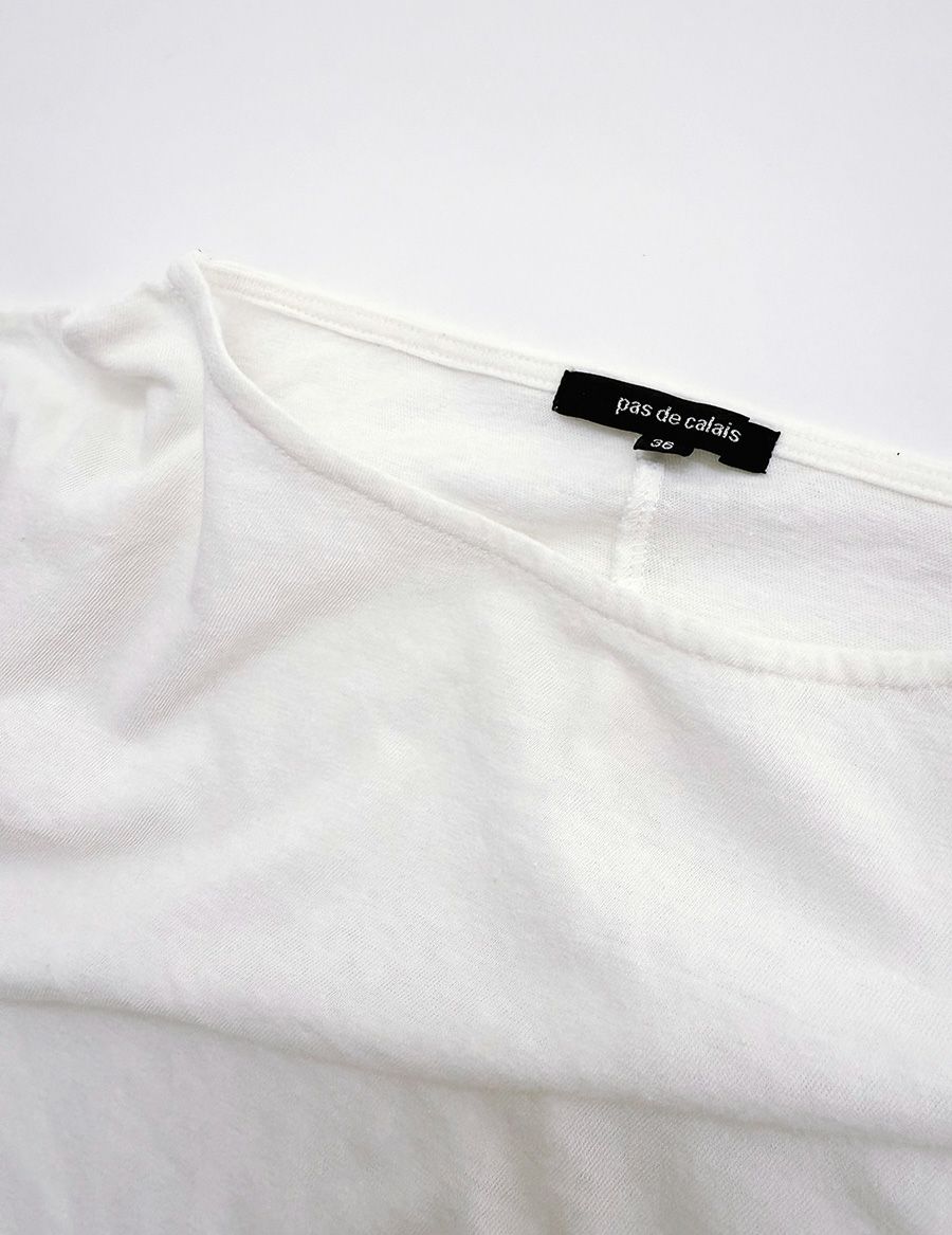 02 オフホワイト