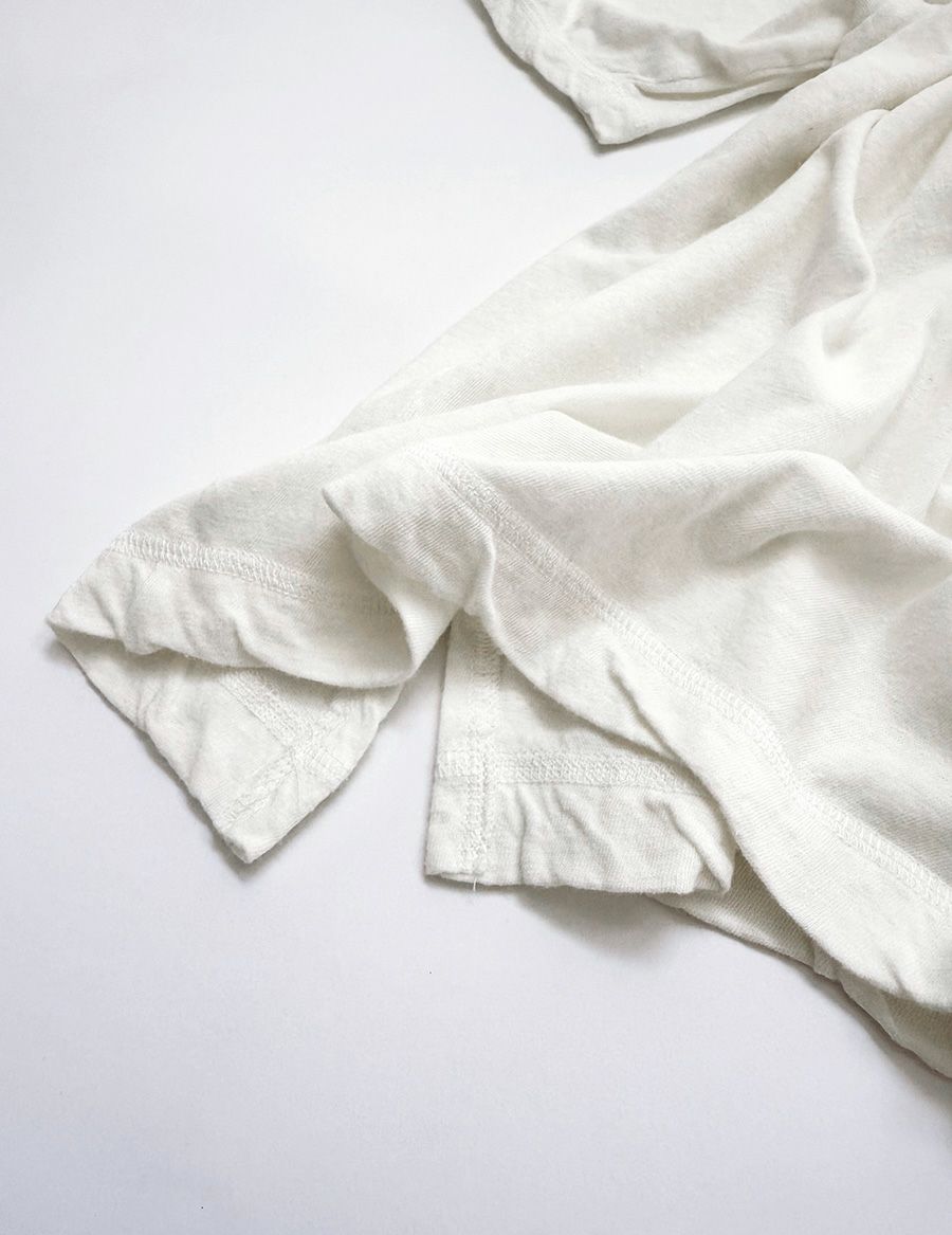 02 オフホワイト