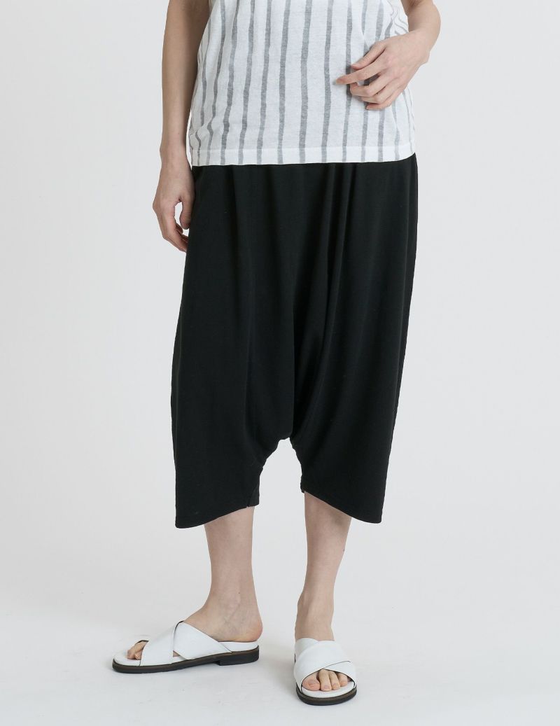 90 ブラック：モデル 169cm