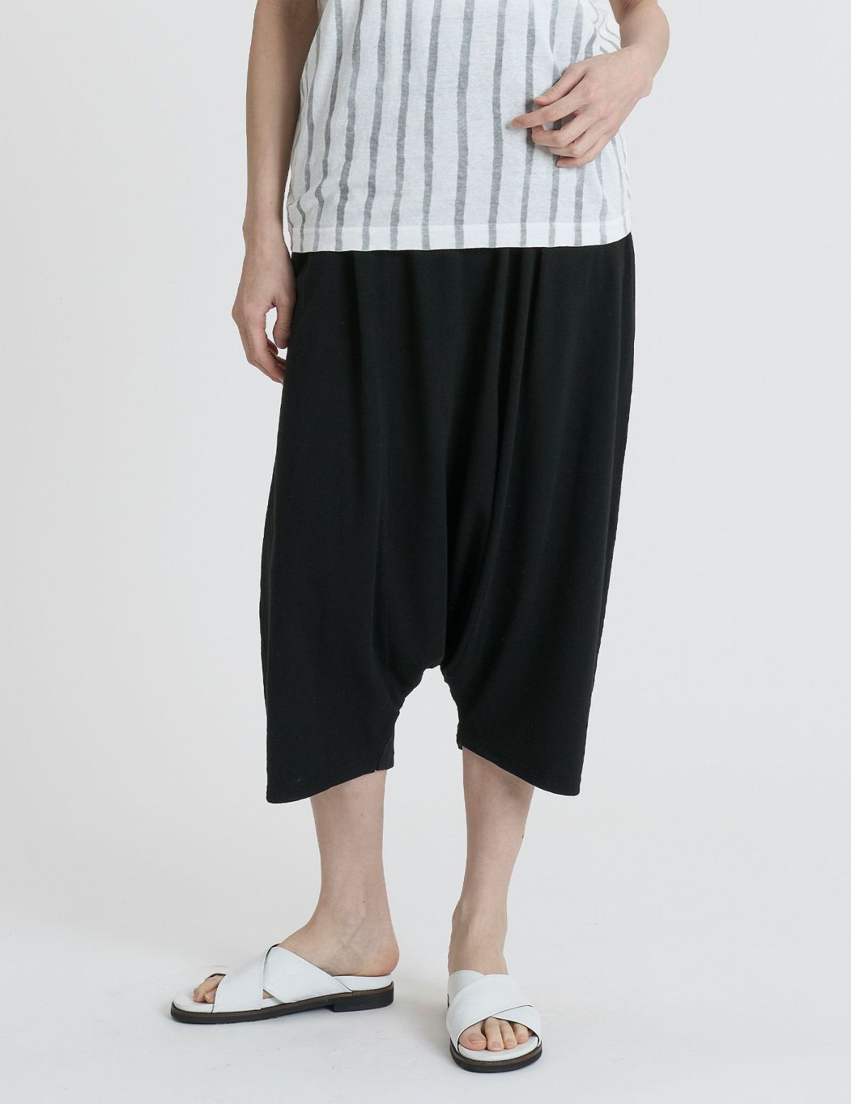 90 ブラック：モデル 169cm