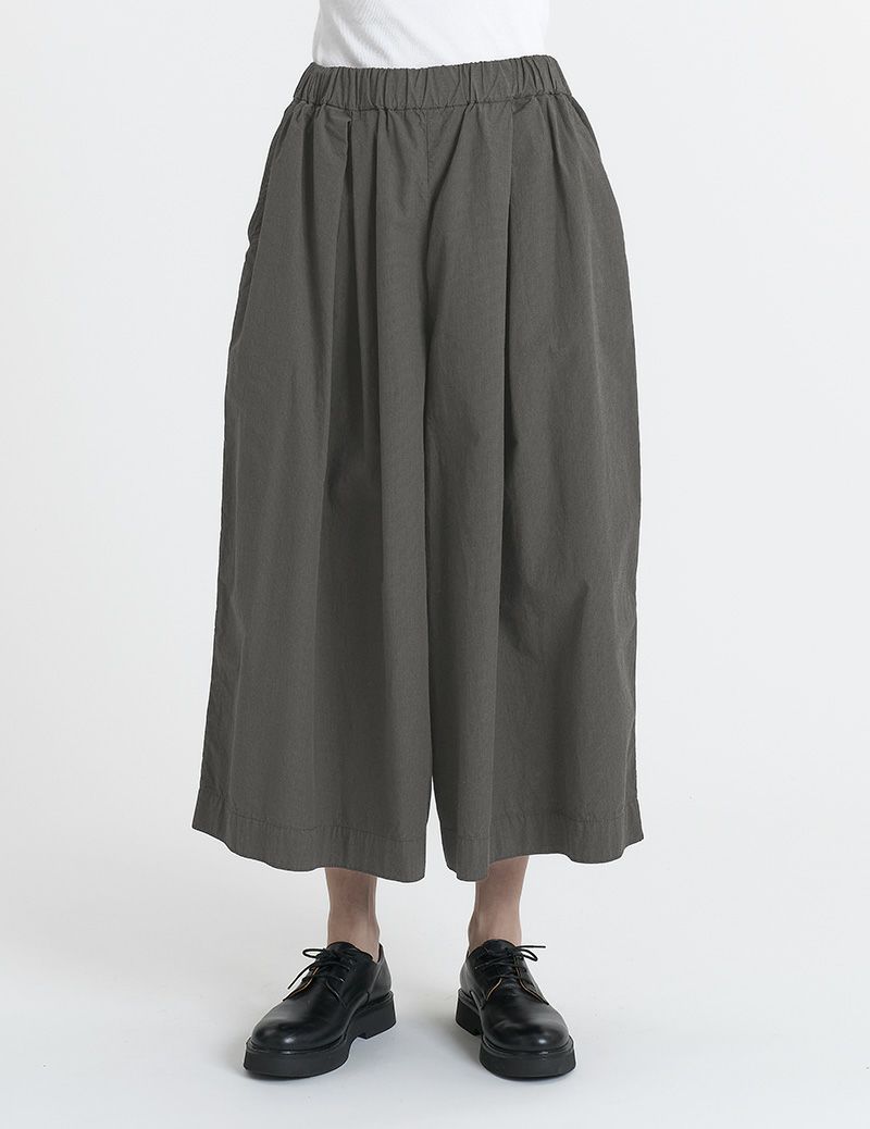 53 チャコール千鳥/36size：モデル 169cm