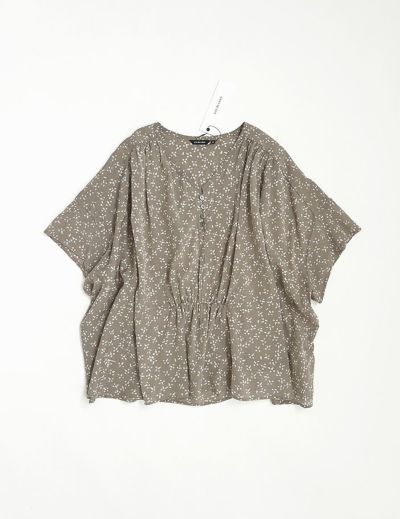 Co/Visローンブロックプリント Vネックブラウス