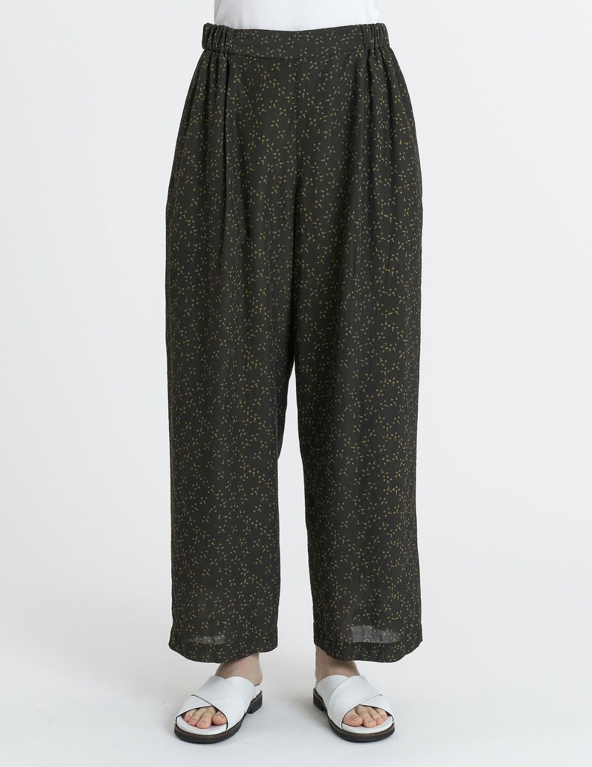 60 ブラウン/36size：モデル 169cm