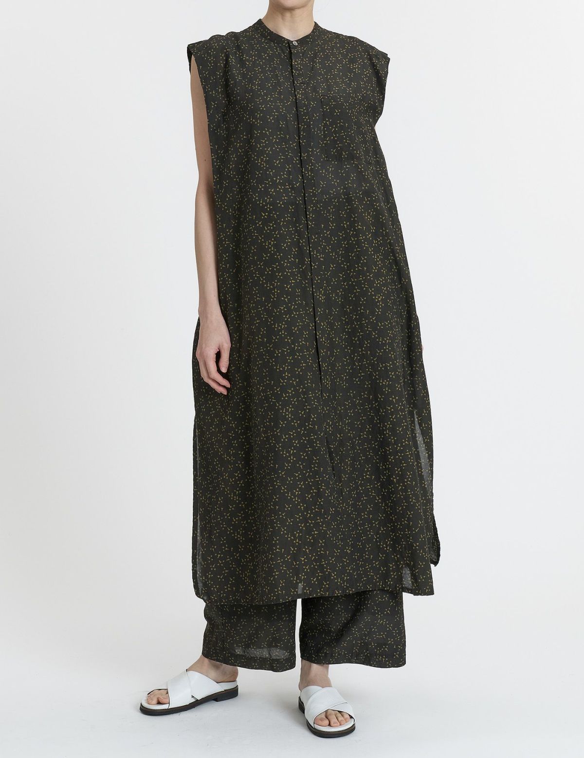 60 ブラウン/36size：モデル 169cm