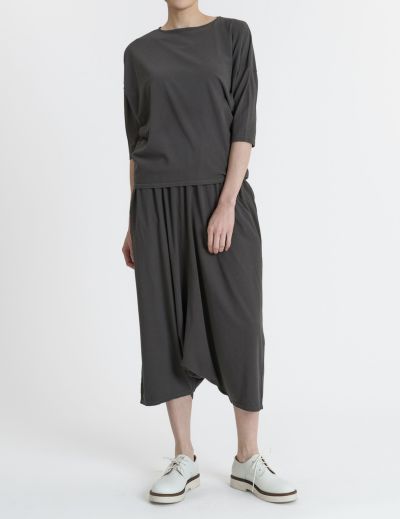 【pas de calais】キレイめガウチョ✴︎ネイビー✴︎美品 パドカレpas de calais ネイビー ガウチョパンツ スナップボタン