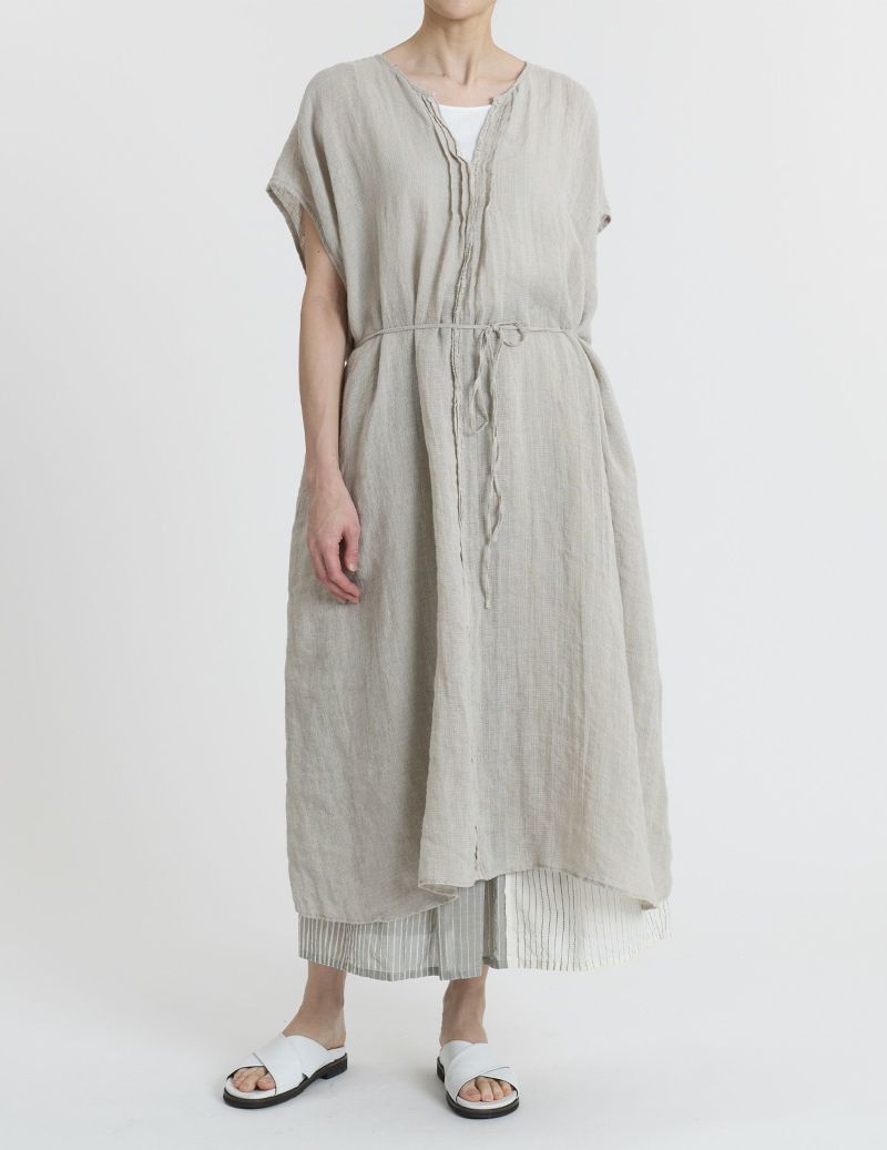 64 ベージュ/36size：モデル169㎝