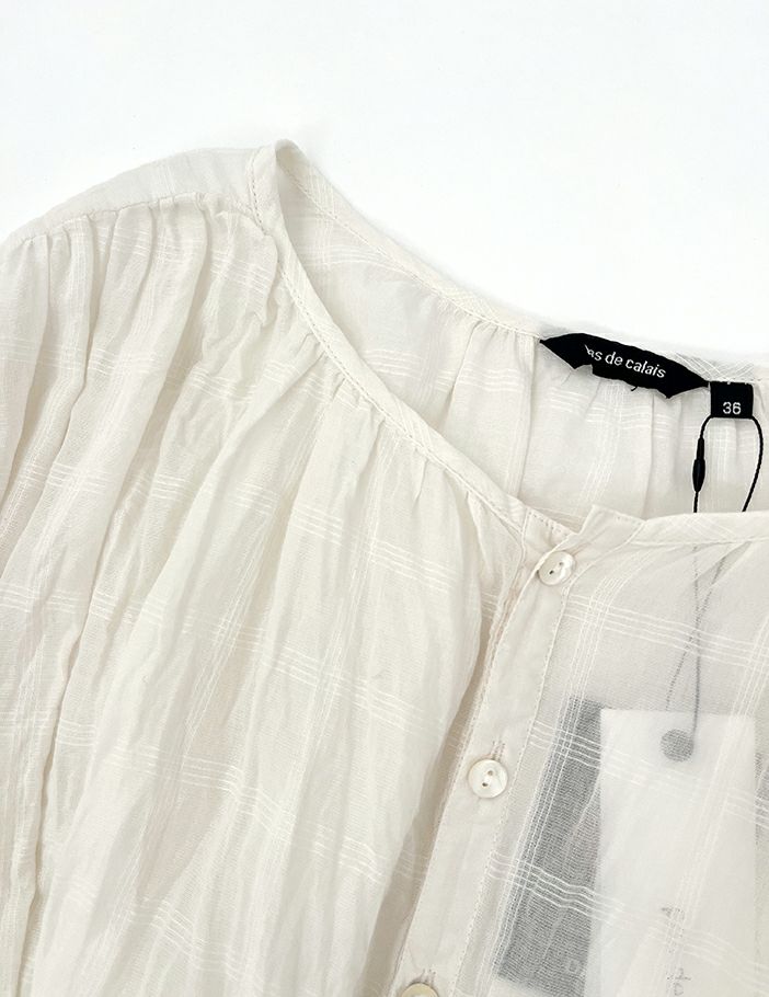 02 オフホワイト