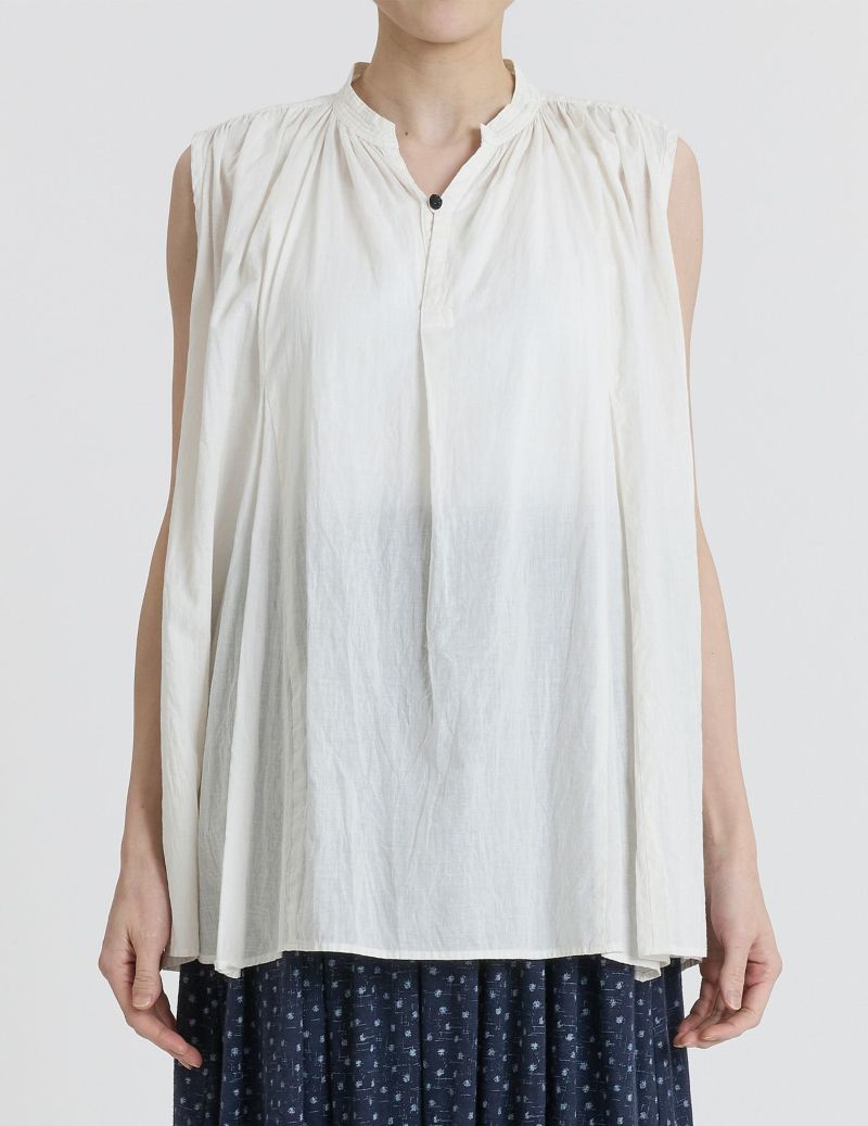 02 オフホワイト