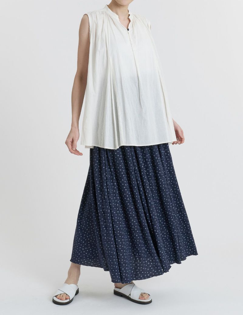 02 オフホワイト